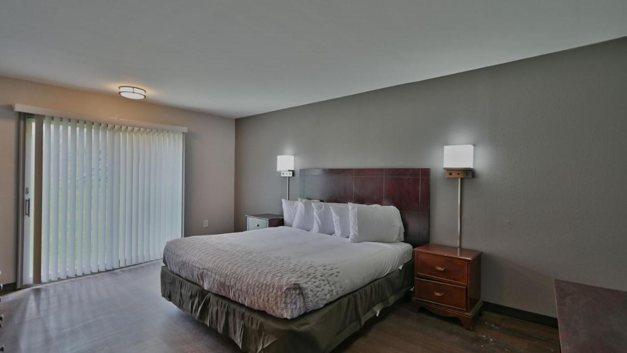 Maplehurst Motel Tunkhannock Zewnętrze zdjęcie