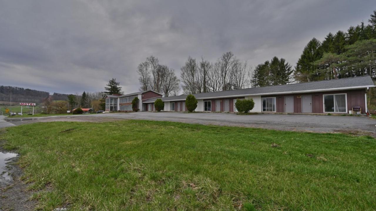 Maplehurst Motel Tunkhannock Zewnętrze zdjęcie