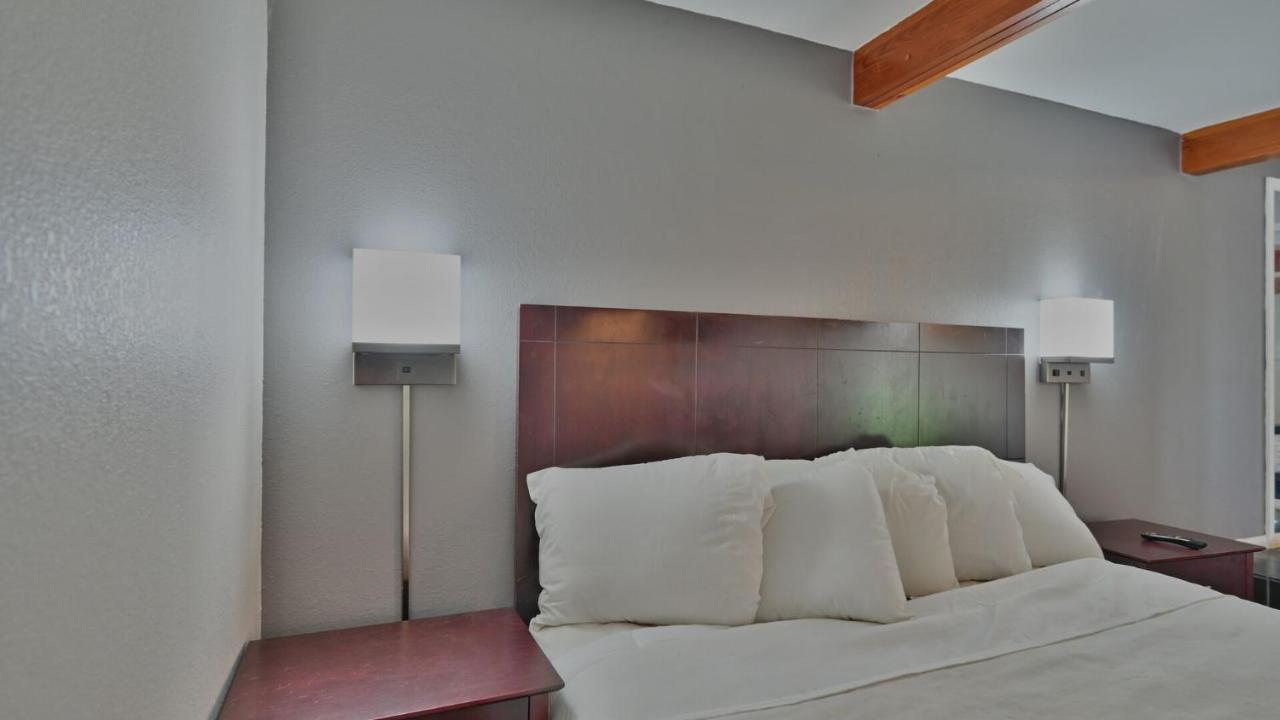 Maplehurst Motel Tunkhannock Zewnętrze zdjęcie