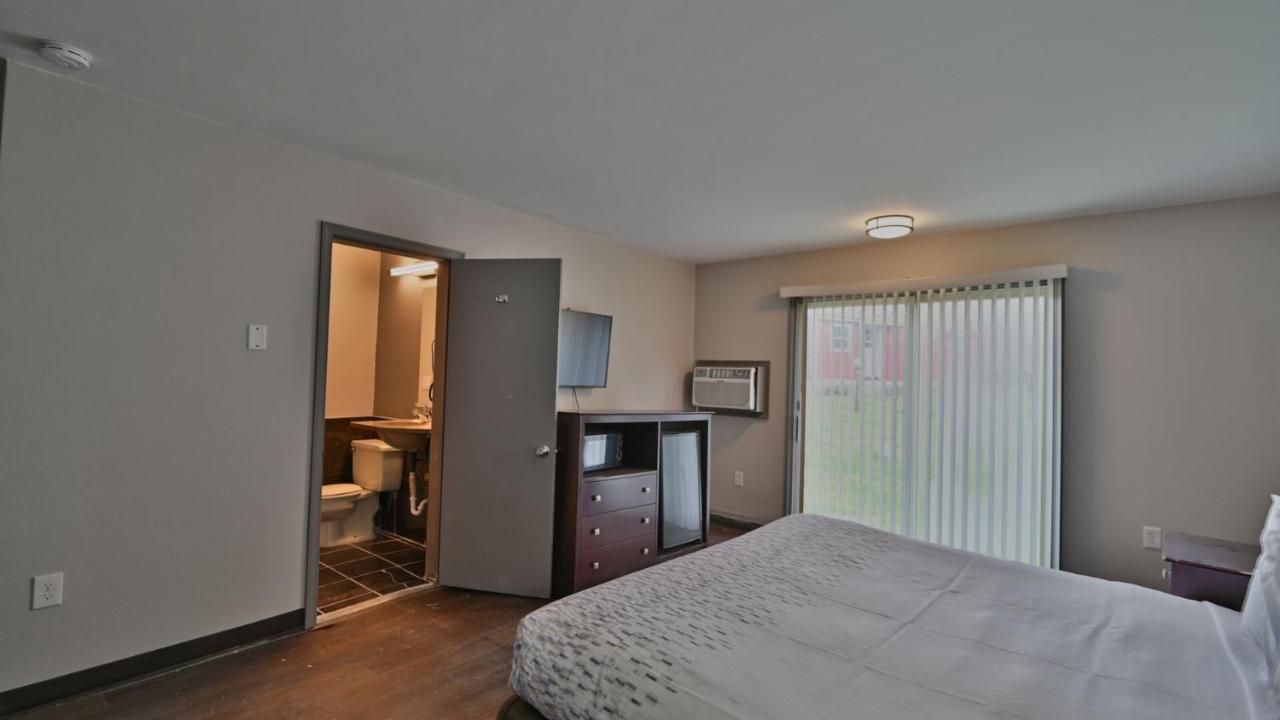 Maplehurst Motel Tunkhannock Zewnętrze zdjęcie