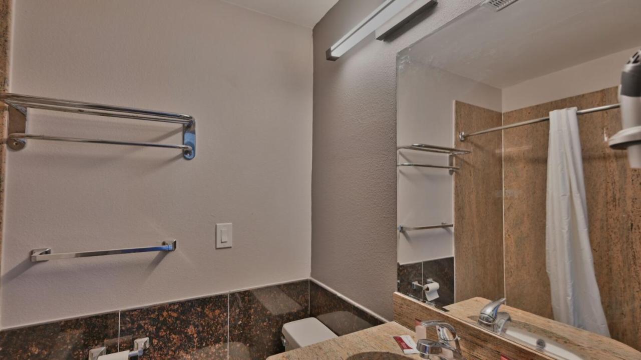 Maplehurst Motel Tunkhannock Zewnętrze zdjęcie