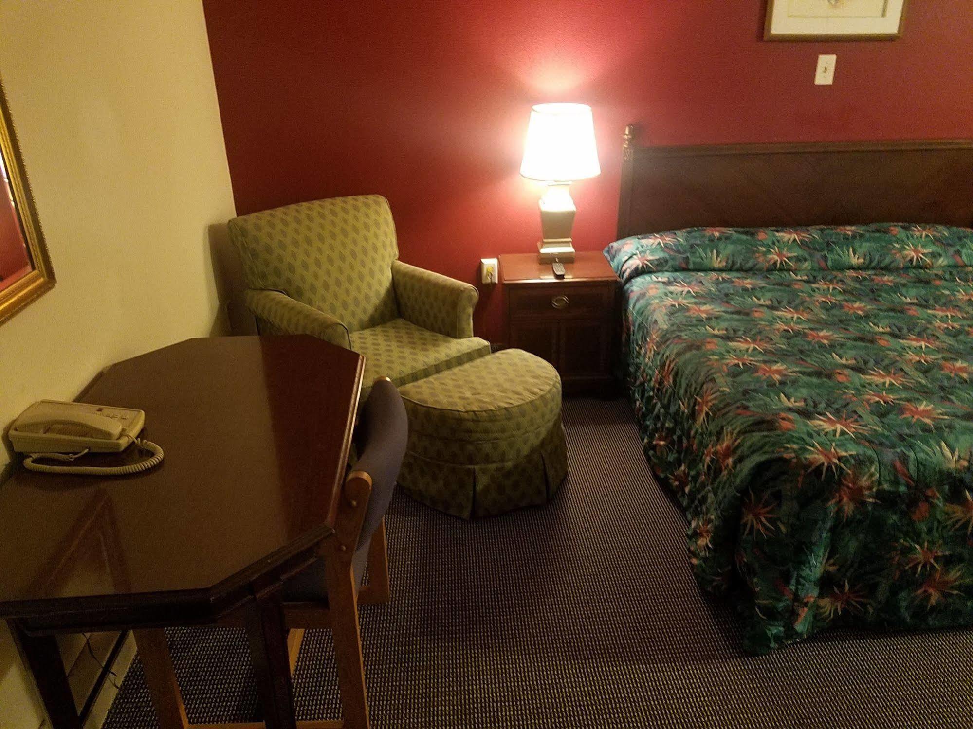 Maplehurst Motel Tunkhannock Zewnętrze zdjęcie