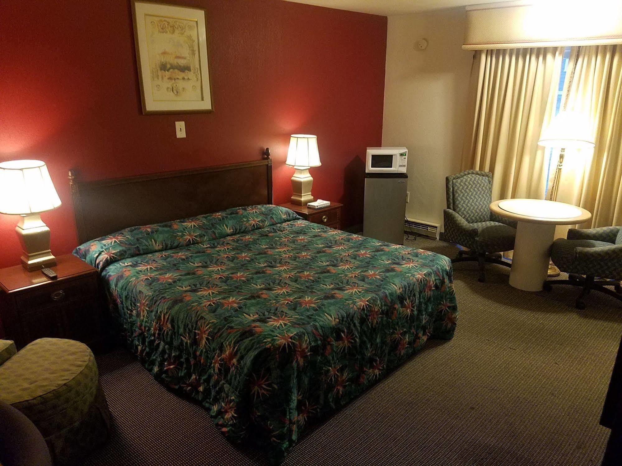 Maplehurst Motel Tunkhannock Zewnętrze zdjęcie